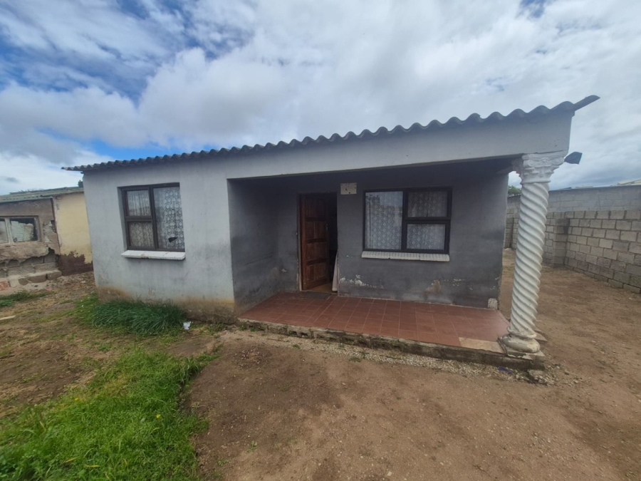 2 Bedroom Property for Sale in Kwazakhele Eastern Cape